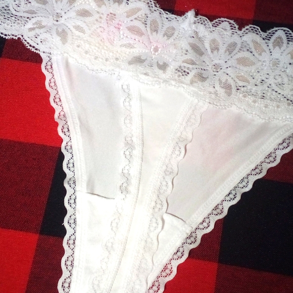 🏖️Thong🏖️ - Picture 2 of 3